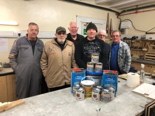 Scunthorpe Shed recieve donations from Ronseal
